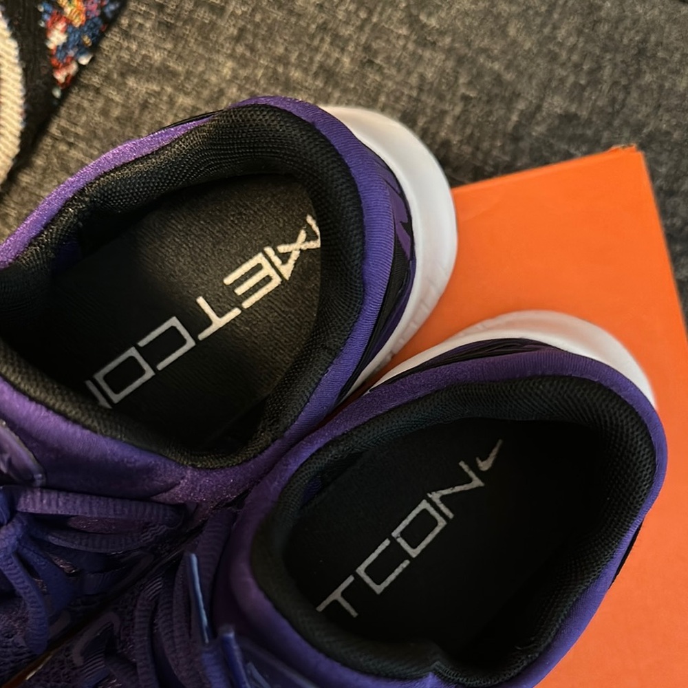 Nike Metcon 4 Purple Athletic Sneakers - Picture 3 of 8